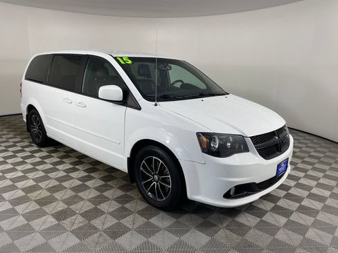 Used 2015 Dodge Grand Caravan SXT FWD image 21