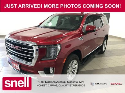 Used 2024 GMC Yukon SLT w/ SLT Luxury Package