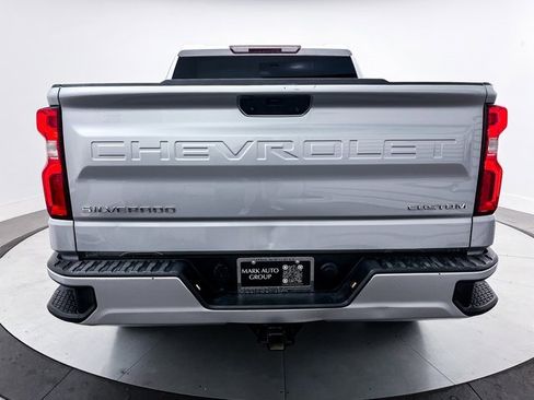 Used 2021 Chevrolet Silverado 1500 Custom image 16