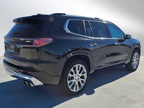 Used 2025 GMC Acadia Denali w/ Super Cruise Package image 3