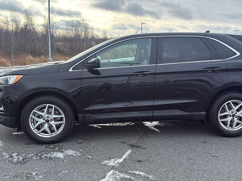 Used 2023 Ford Edge SEL image 13