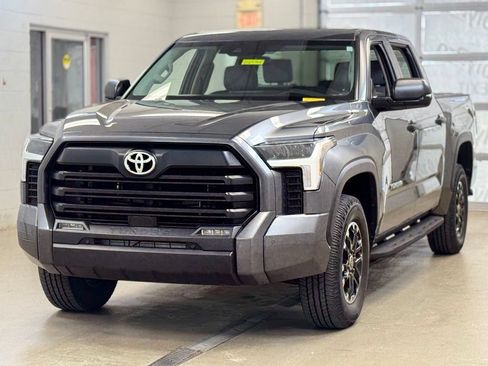 Used 2024 Toyota Tundra SR5 w/ SR5 Convenience Package AWD/4WD image 3