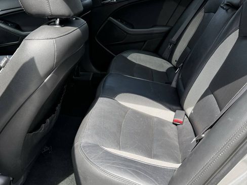Used 2012 Kia Optima SX w/ Premium Touring Pkg FWD image 11