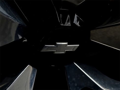 Used 2020 Chevrolet Camaro LS image 22