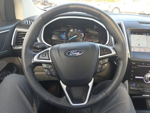 Used 2018 Ford Edge Titanium w/ Equipment Group 302A image 15
