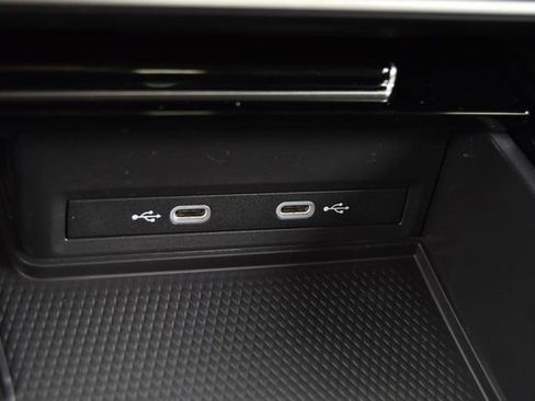 New 2026 Volkswagen Atlas Cross Sport SE image 16