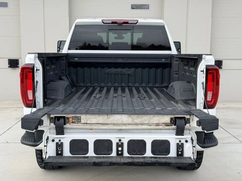 Used 2021 GMC Sierra 3500 AT4 w/ AT4 Premium Plus Package AWD/4WD image 5