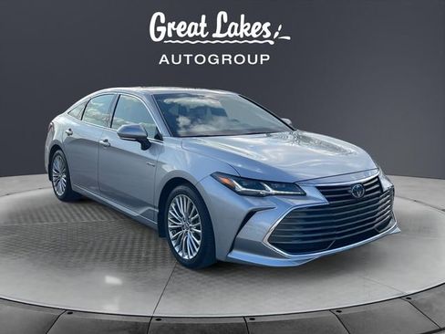 Used 2019 Toyota Avalon Limited w/ All Weather Liner Package image 7