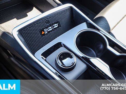 Used 2026 Chevrolet Equinox LT w/ Convenience Package II image 47