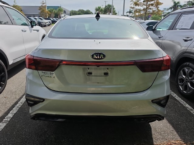 Used 2020 Kia Forte LXS FWD image 5