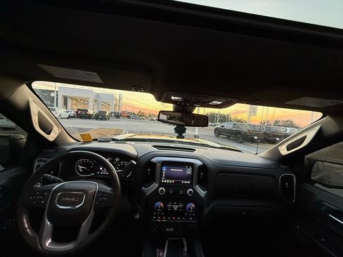 Used 2020 GMC Sierra 1500 SLT w/ SLT Premium Plus Package image 12