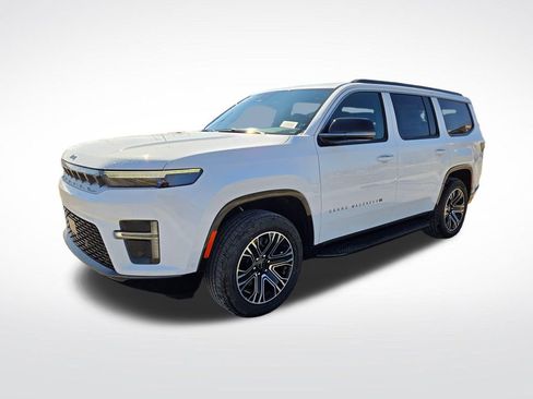 New 2026 Jeep Grand Wagoneer 4WD image 8
