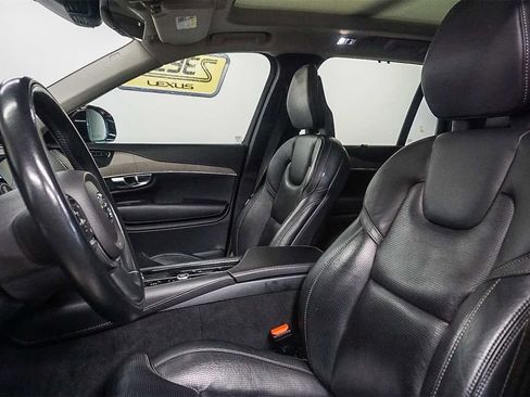 Used 2021 Volvo XC90 T8 Inscription w/ Advanced Package image 18