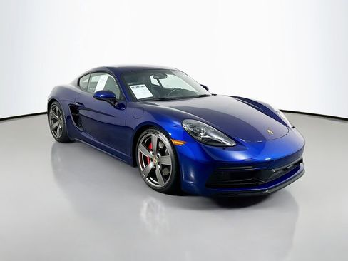 New 2024 Porsche 718 Cayman GT4 image 7