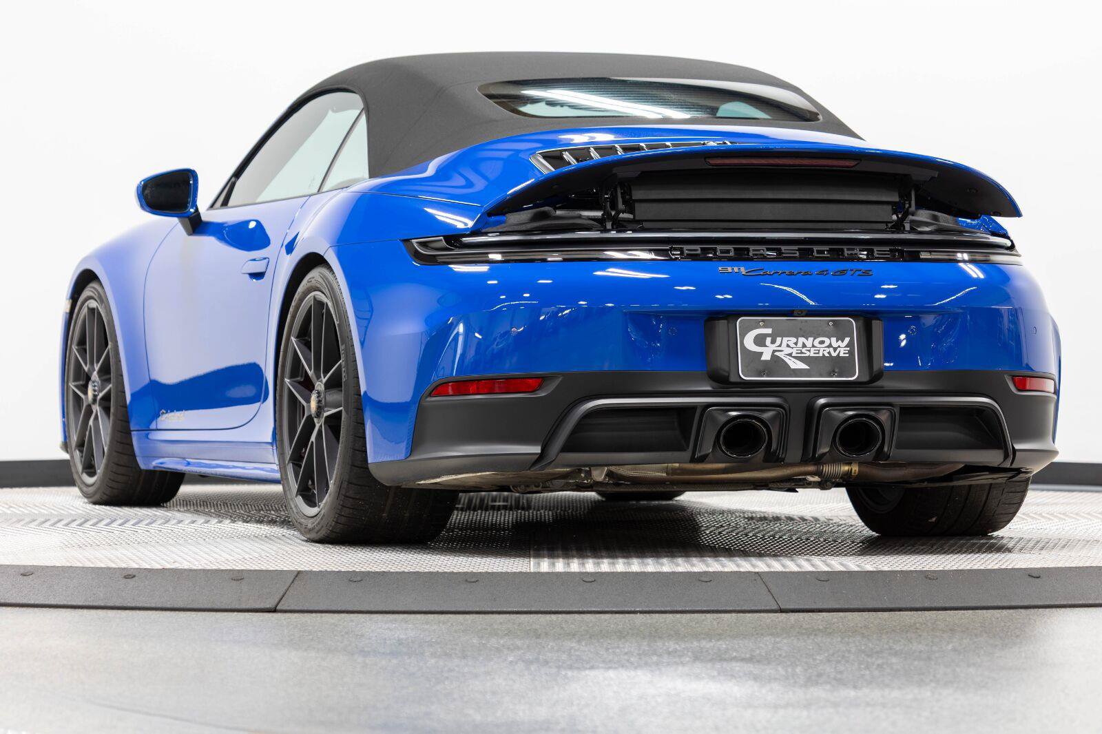 Used 2026 Porsche 911 Carrera 4 GTS AWD/4WD image 7