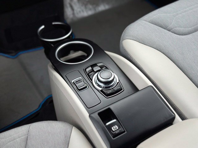 Used 2015 BMW i3 w/ Range Extender RWD image 14