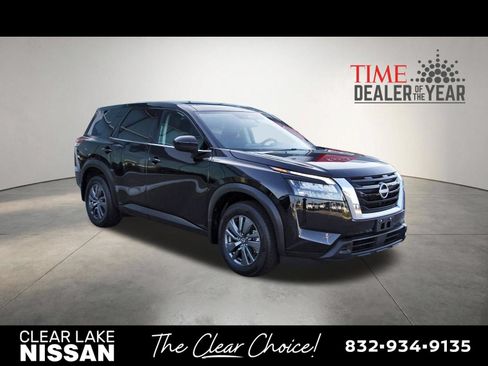 Used 2024 Nissan Pathfinder S w/ Cargo Package FWD image 9