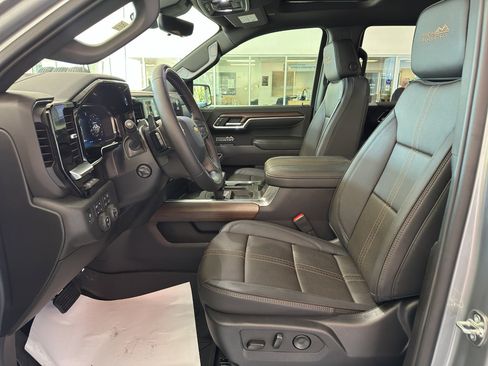 New 2026 Chevrolet Silverado 1500 High Country image 5