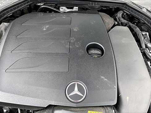 Used 2021 Mercedes-Benz C 300 4MATIC Sedan w/ Premium Package image 31