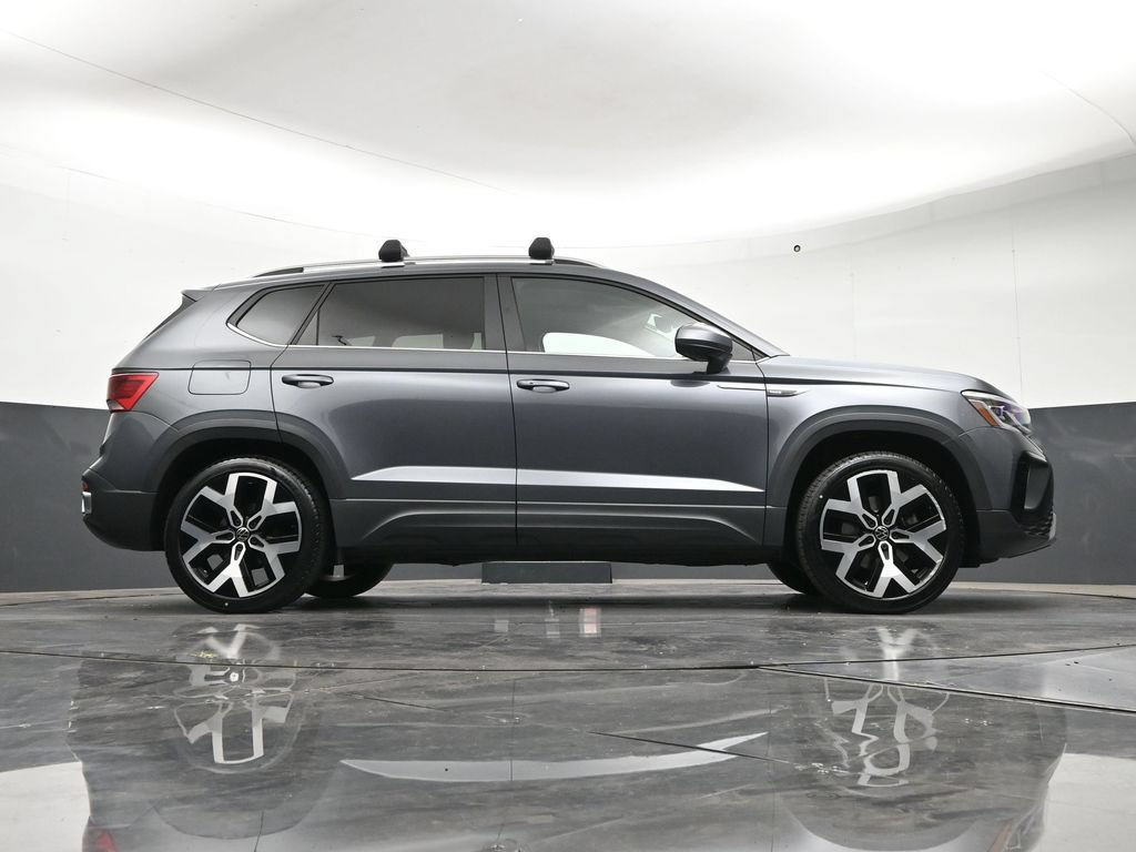 Used 2023 Volkswagen Taos SEL AWD/4WD image 30