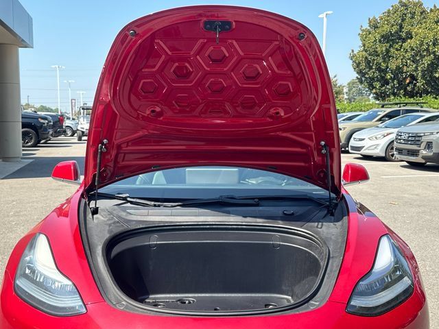 Used 2018 Tesla Model 3 Long Range AWD/4WD image 28