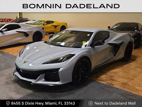 Used 2026 Chevrolet Corvette Z06 image 2