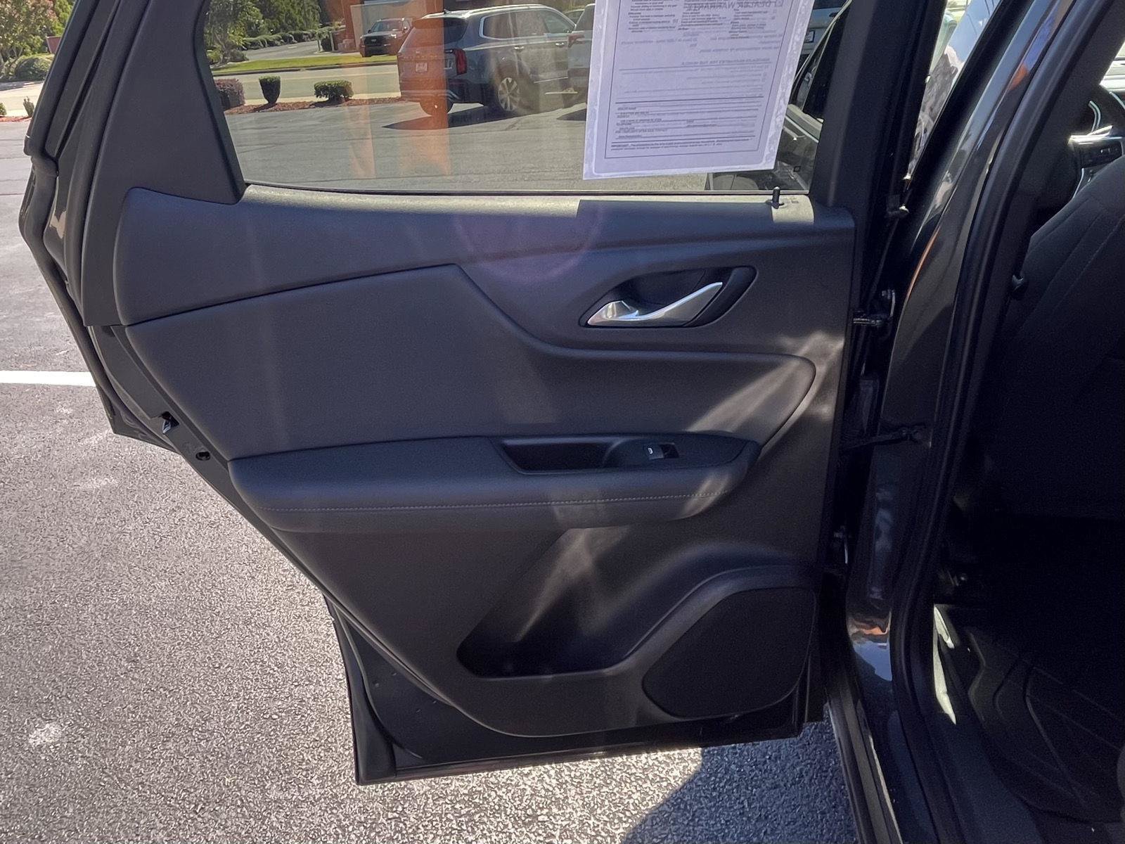 Used 2020 Chevrolet Blazer LT FWD image 31