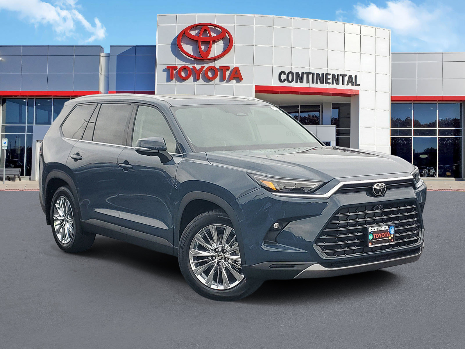 New 2026 Toyota Grand Highlander AWD 360° Tour
