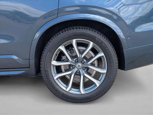 Used 2018 Volvo XC90 T6 Momentum w/ Convenience Package image 21