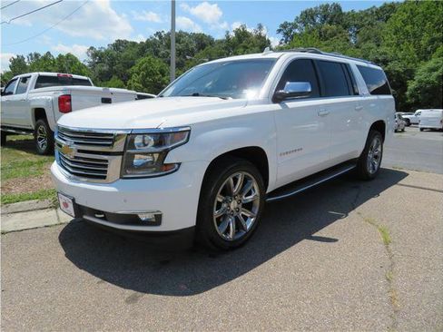 Used 2016 Chevrolet Suburban LTZ image 25