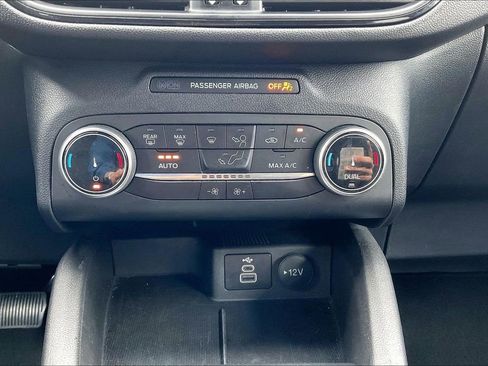 Used 2025 Ford Escape ST-Line AWD/4WD image 32