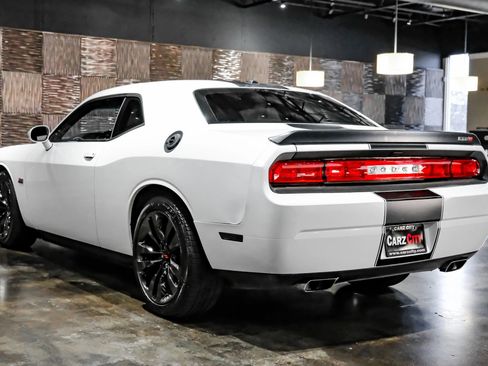 Used 2013 Dodge Challenger SRT8 Core image 10