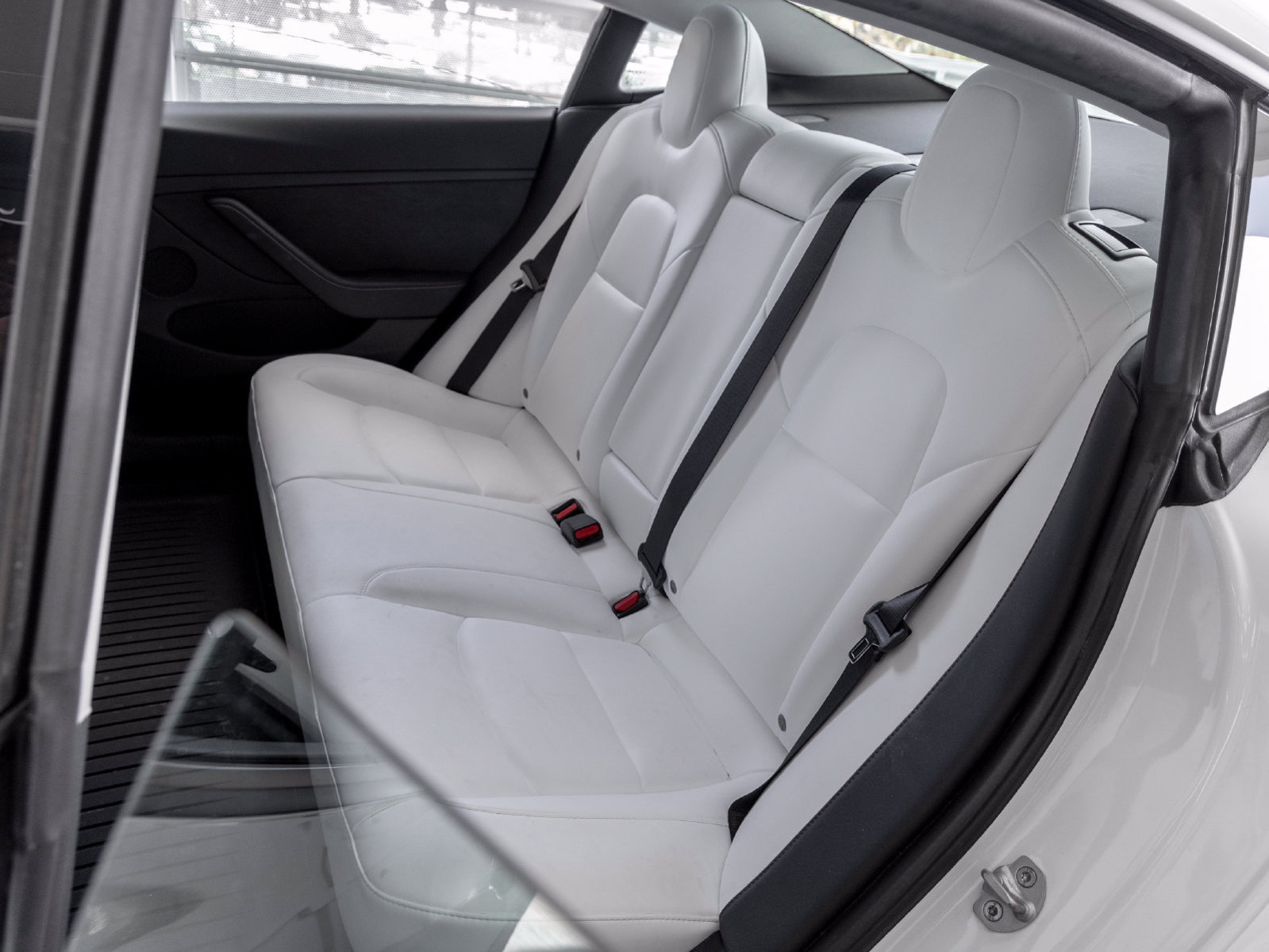 Used 2023 Tesla Model 3 Standard Range RWD image 18
