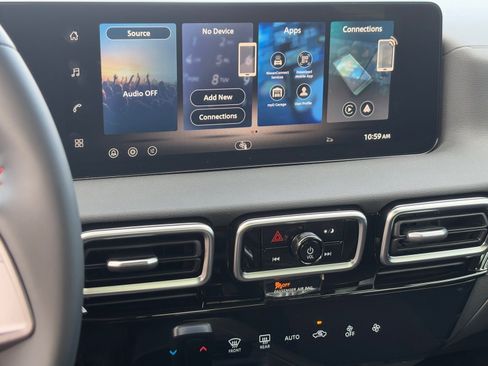 New 2026 Nissan Sentra SR image 24