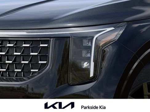 New 2026 Kia Carnival SX w/ SX Dark Edition Package FWD image 10