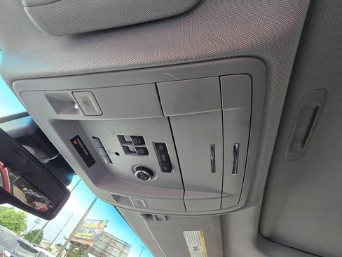 Used 2020 Chevrolet Tahoe LT AWD/4WD image 31