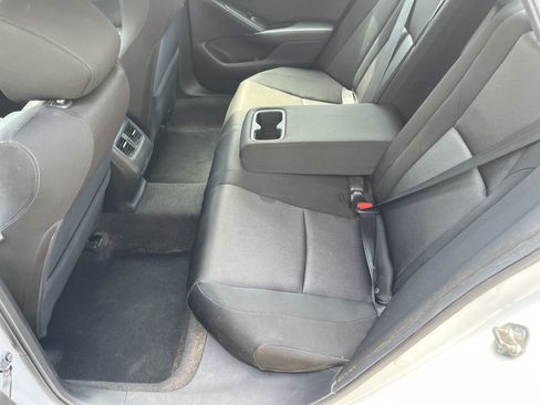 Used 2018 Honda Accord EX image 14