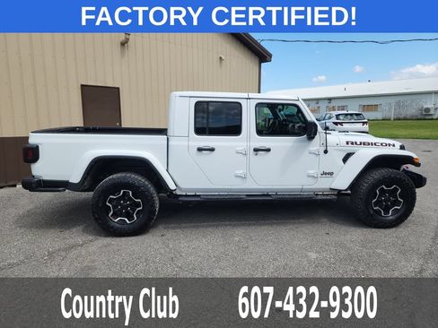 Used 2023 Jeep Gladiator Rubicon w/ Cold Weather Group AWD/4WD image 9