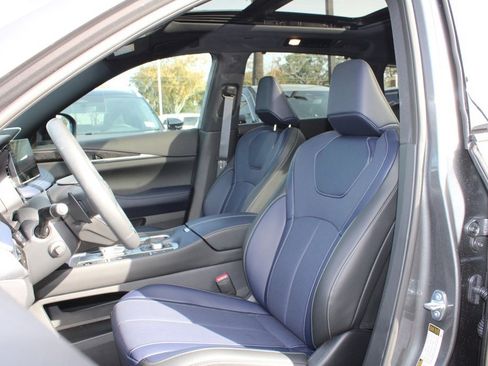 Certified 2026 INFINITI QX60 Sport w/ Dark Cargo Package image 5