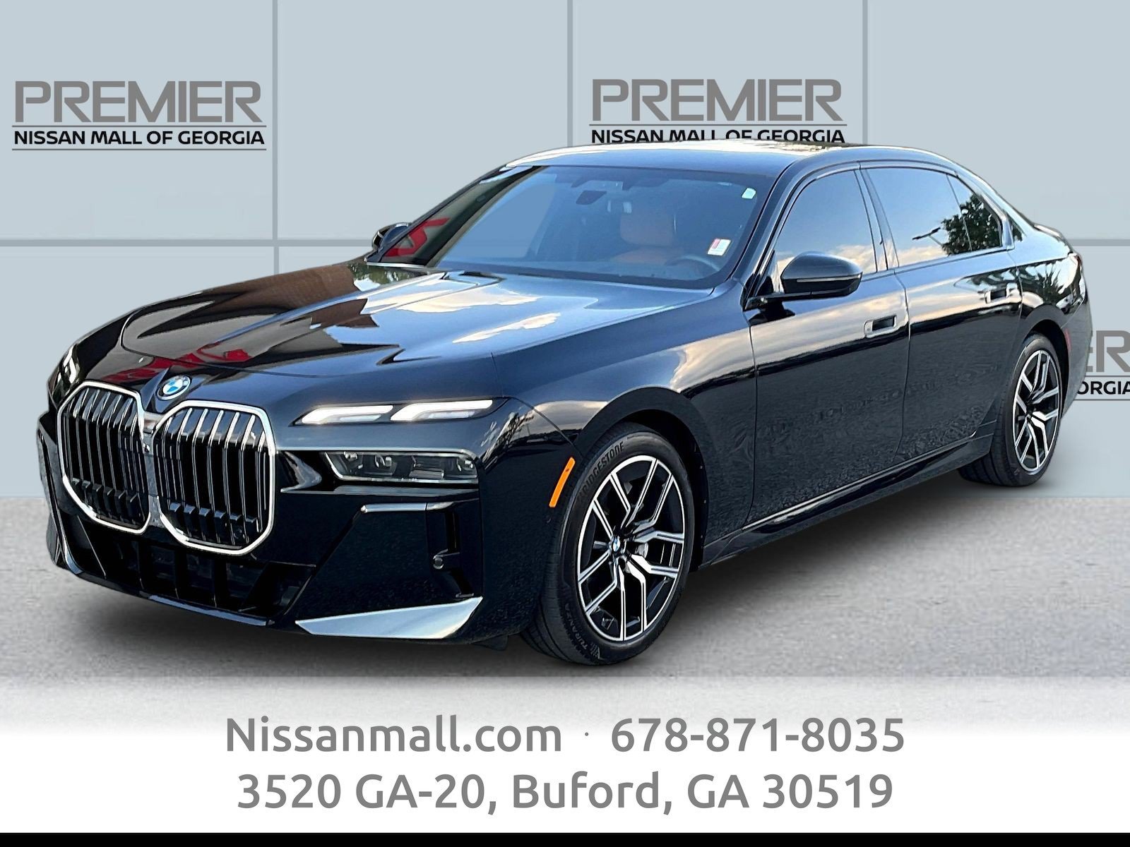 Used 2024 BMW 740i RWD image 1