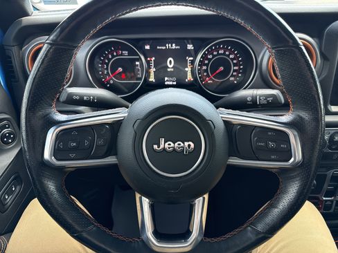 Used 2021 Jeep Gladiator Mojave AWD/4WD image 17
