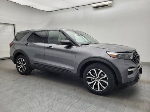 Used 2022 Ford Explorer ST-Line AWD/4WD image 11