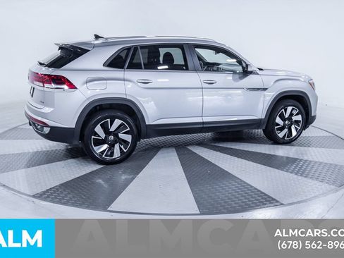 Used 2026 Volkswagen Atlas Cross Sport SE AWD/4WD image 10