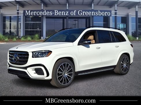 New 2026 Mercedes-Benz GLS 580 4MATIC image 1