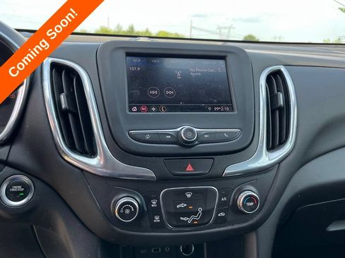 Used 2021 Chevrolet Equinox LT FWD image 21