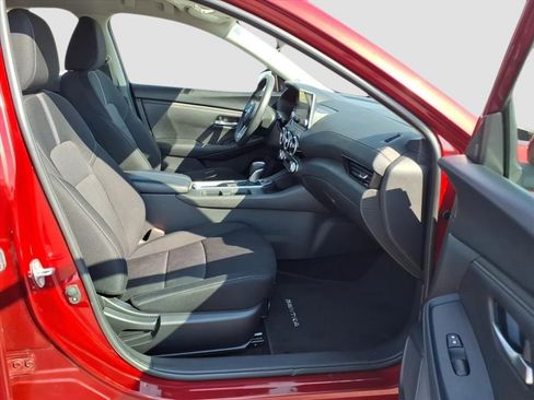 Used 2023 Nissan Sentra SV image 16