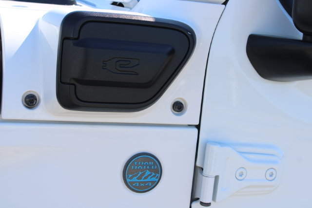 Used 2024 Jeep Wrangler Unlimited Rubicon 4xe AWD/4WD image 8