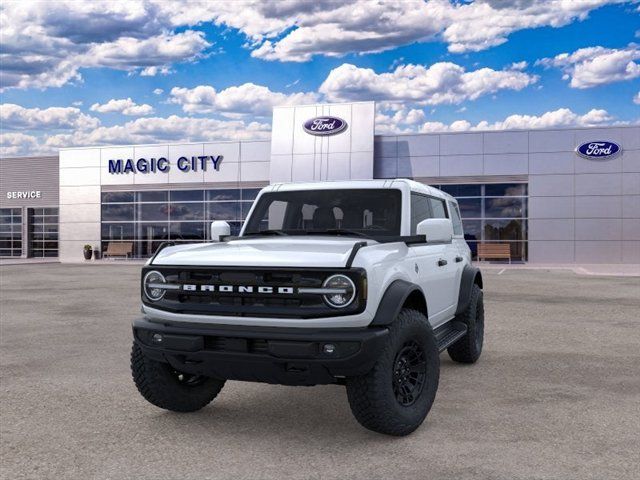 New 2026 Ford Bronco Outer Banks w/ Sasquatch Package AWD/4WD image 2