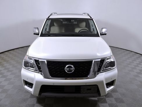 Used 2020 Nissan Armada Platinum w/ Captain's Chairs Package AWD/4WD image 4