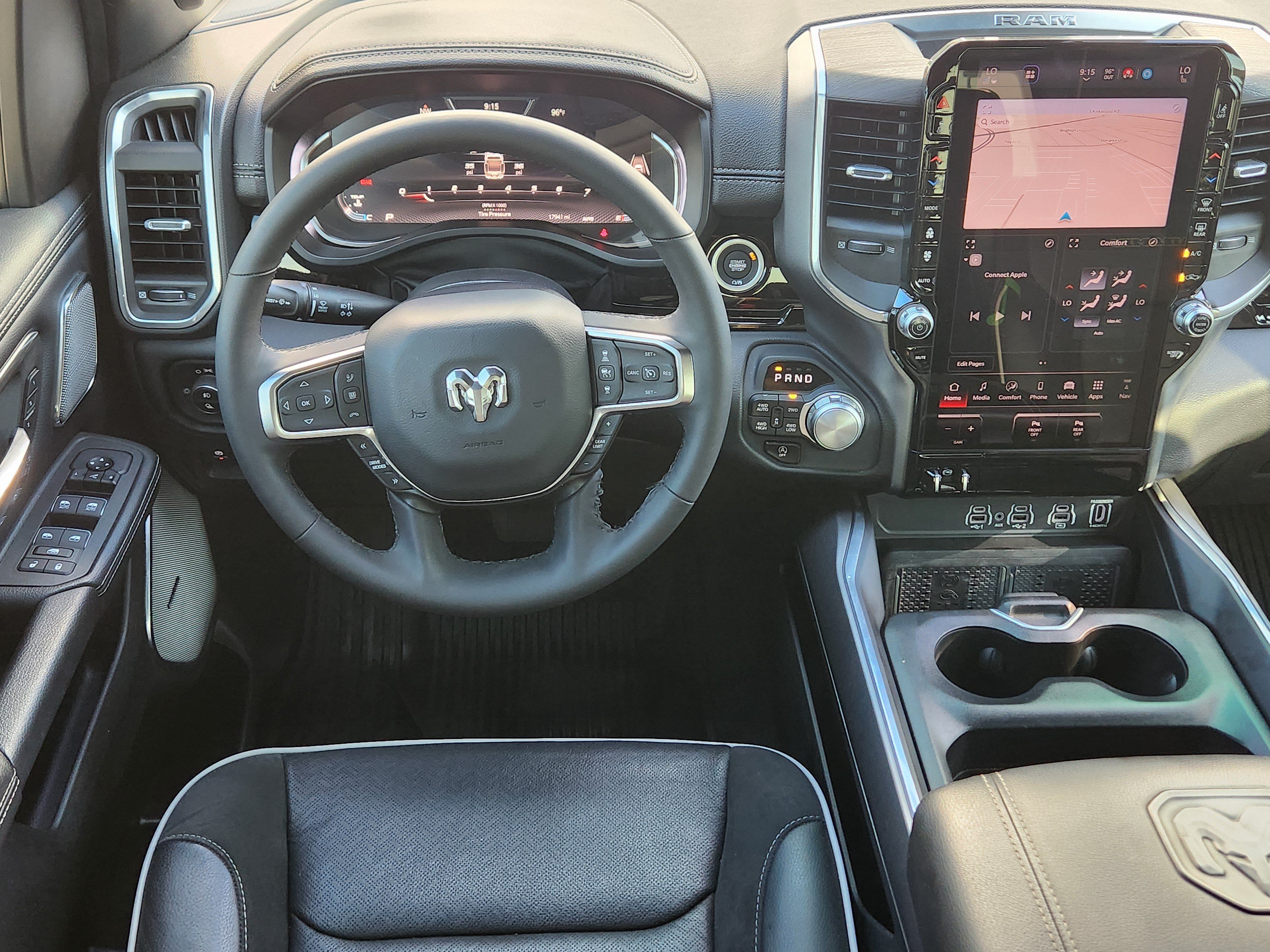 Used 2025 RAM 1500 Laramie AWD/4WD image 21